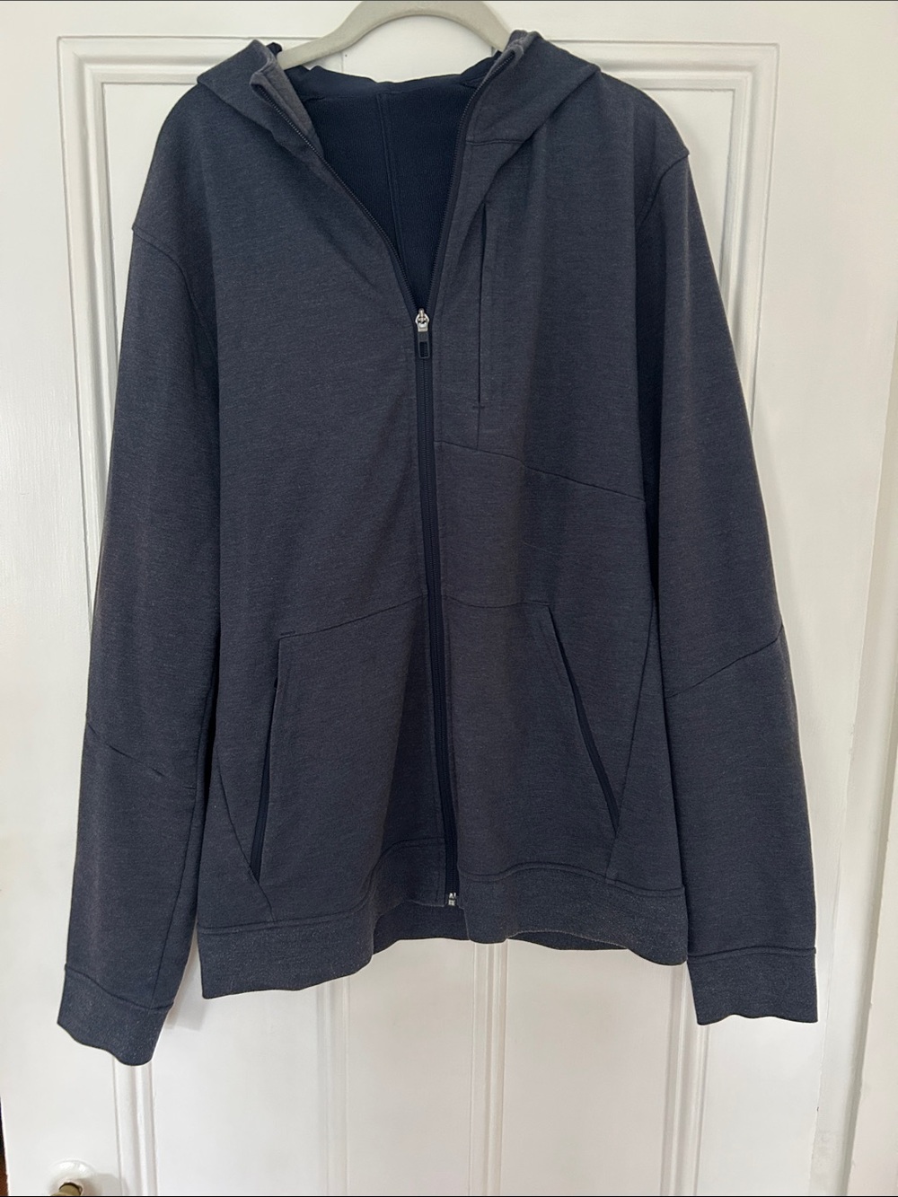 lululemon athletica Men's Dark Charcoal Blue Full-Zip Hooded Jacket